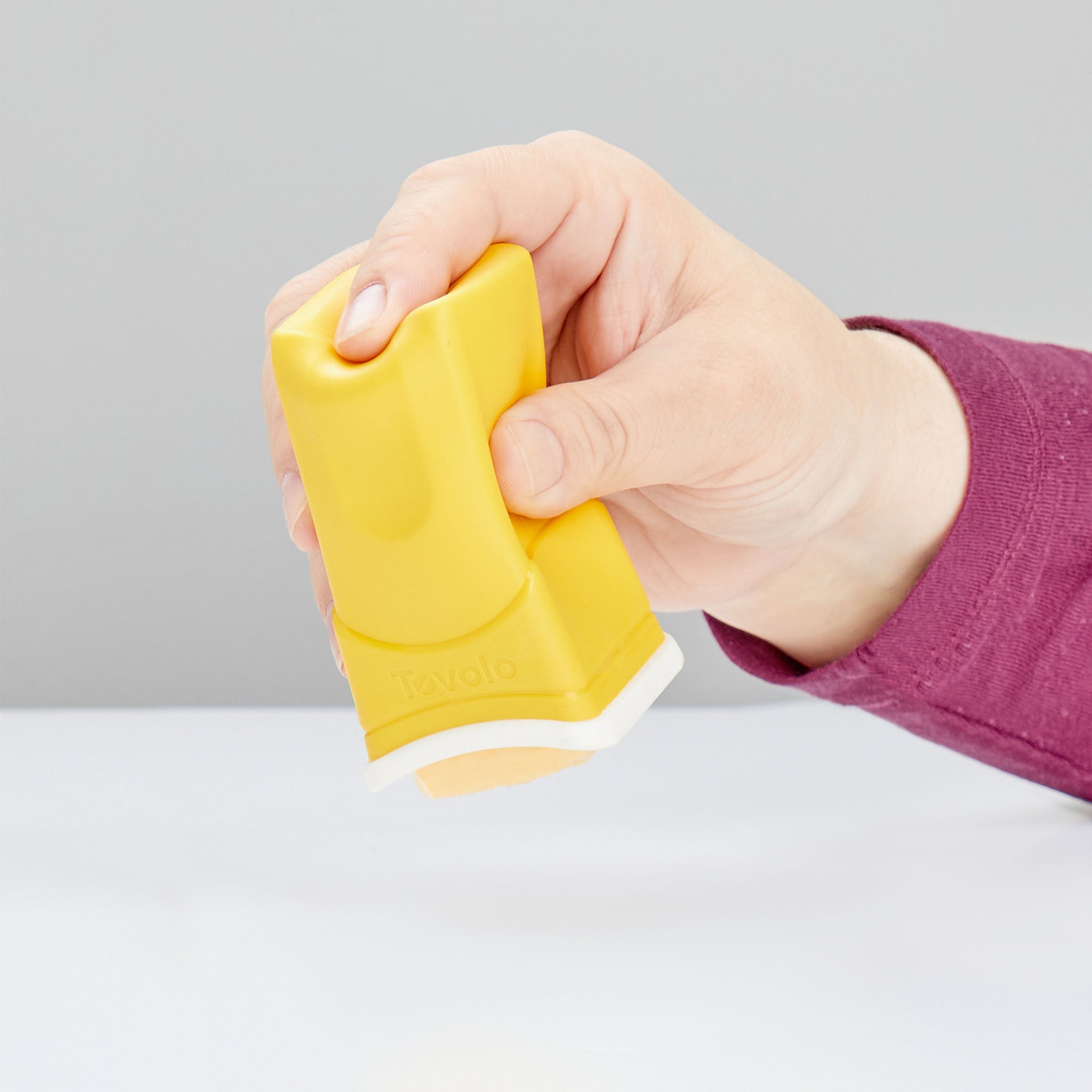 Tovolo Butter Sleeve silikonový držák na máslo